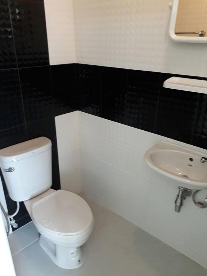 Kim Casa Hotel Nakhon Sawan Buitenkant foto